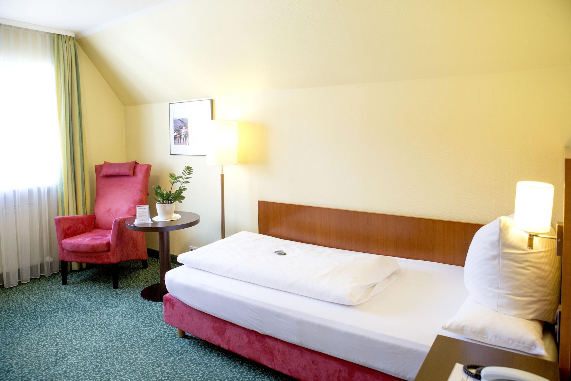 Veitshöchheim Hotel Weisses Lamm מראה חיצוני תמונה