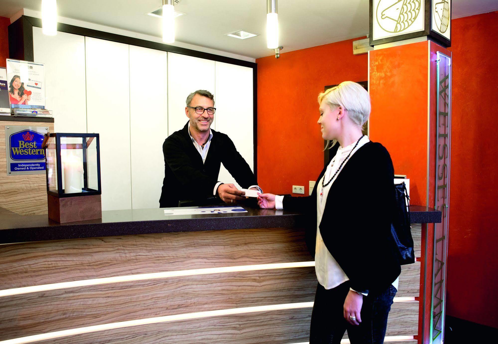 Veitshöchheim Hotel Weisses Lamm מראה חיצוני תמונה